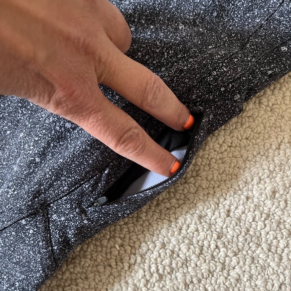 Lululemon Lead The Pack High Rise Tight - Picture 7 of 11